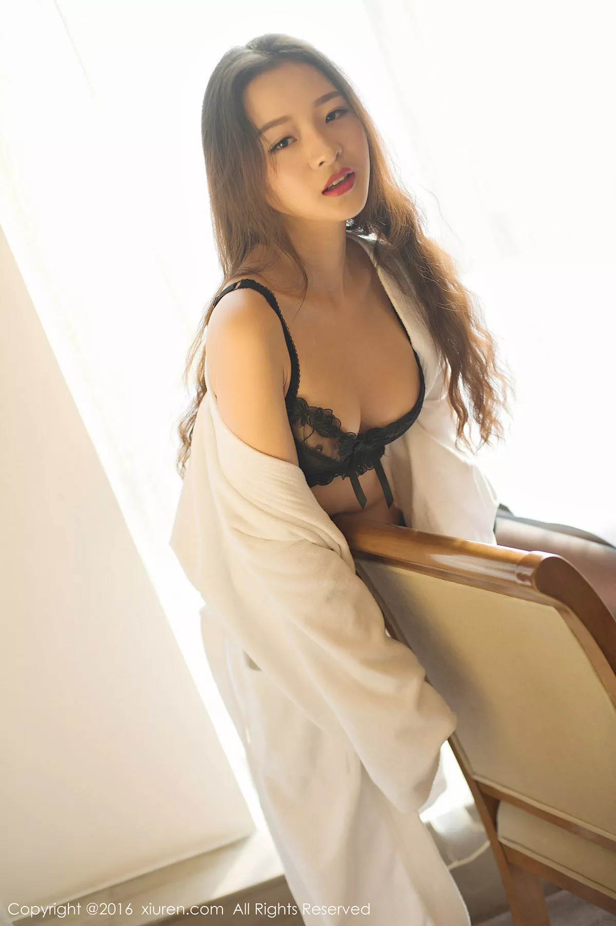 [XiuRen秀人网]第648期尤Una娜写真 photo 4-5