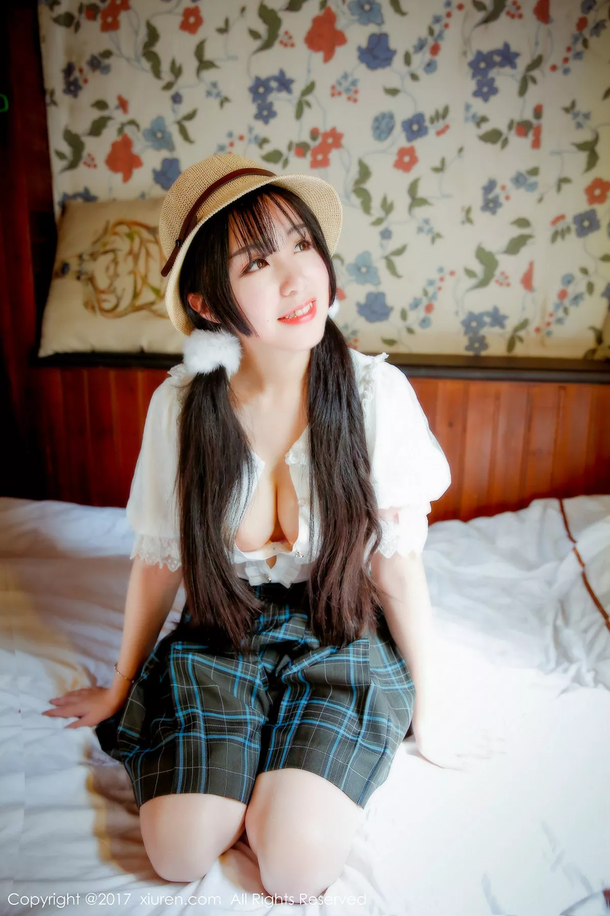 [XiuRen秀人网]第742期V菜写真 photo 1-1