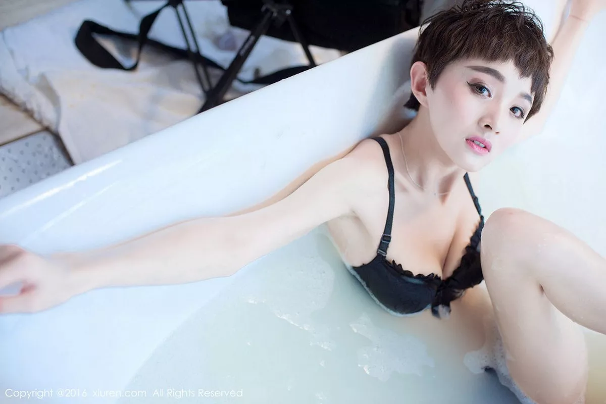 [XiuRen秀人网]第657期baby_kiki写真 photo 2-4