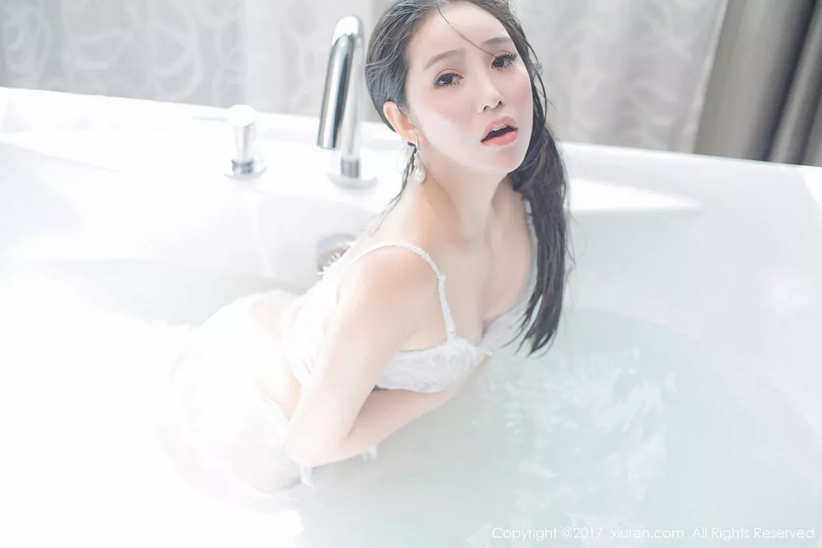 [XiuRen秀人网]第792期艾弥写真 photo 1-8