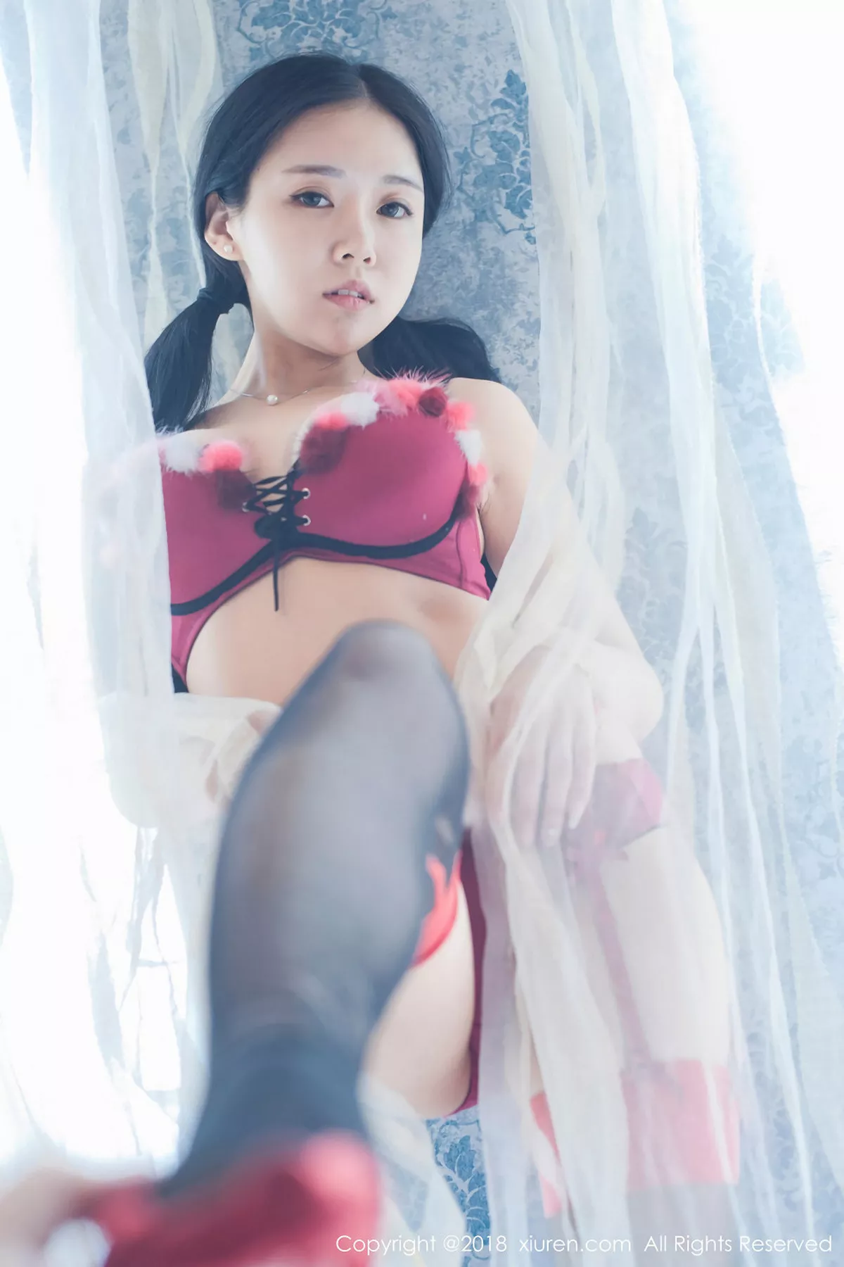 [XiuRen秀人网]第932期红气球写真 photo 1-10