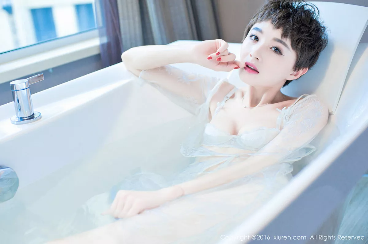 [XiuRen秀人网]第600期baby_kiki写真 photo 1-19