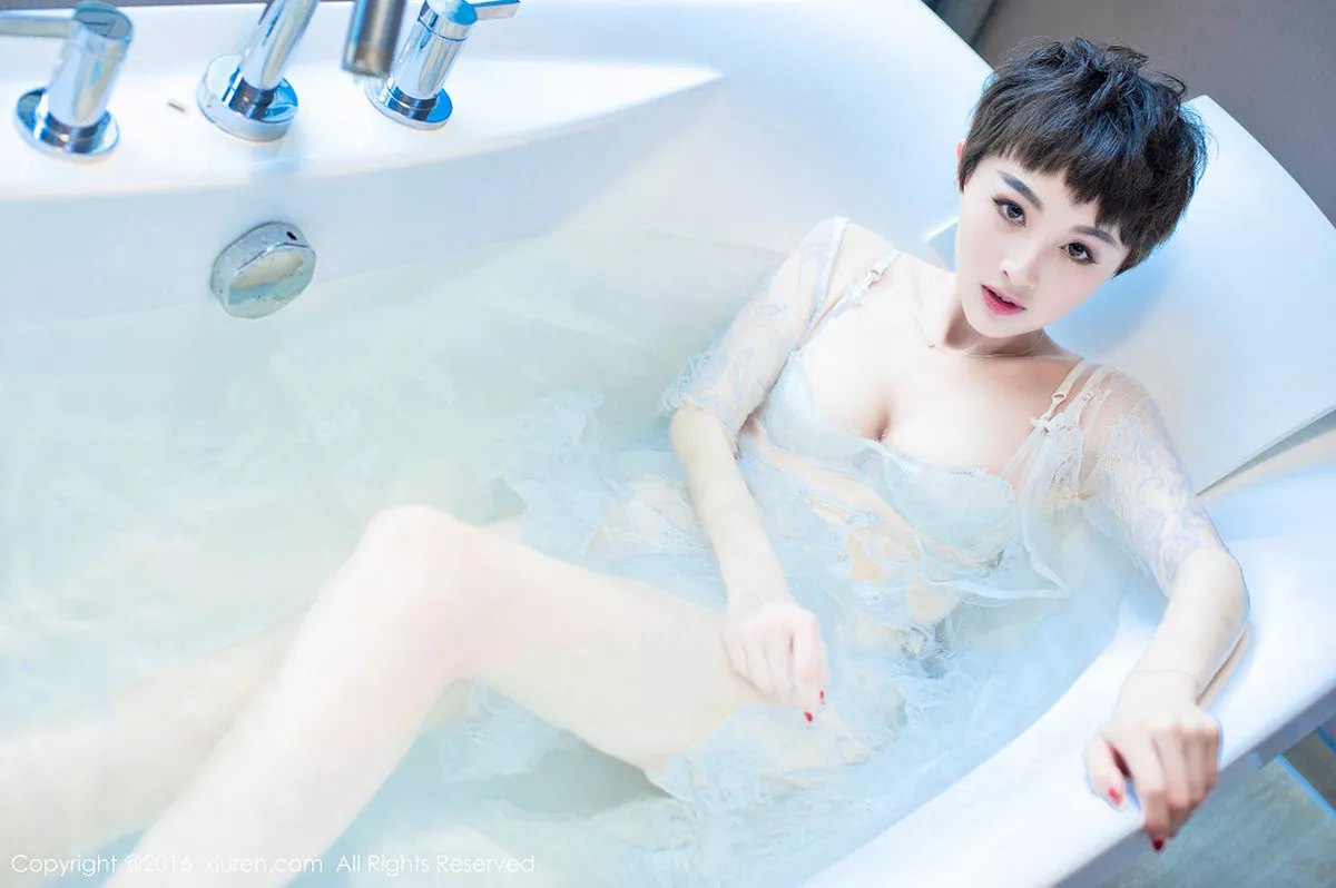 [XiuRen秀人网]第600期baby_kiki写真 photo 1-13