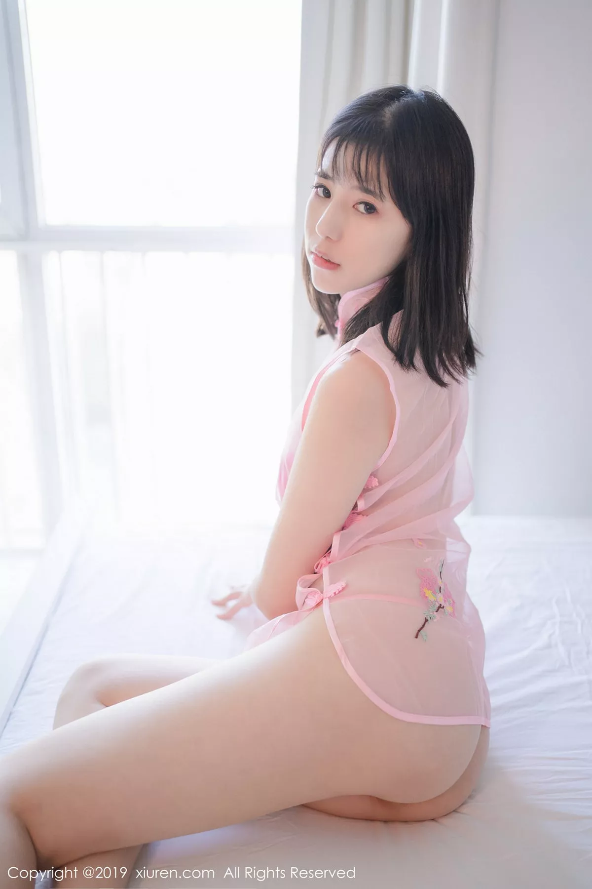 [XiuRen秀人网]第1791期艾栗栗写真 photo 1-2