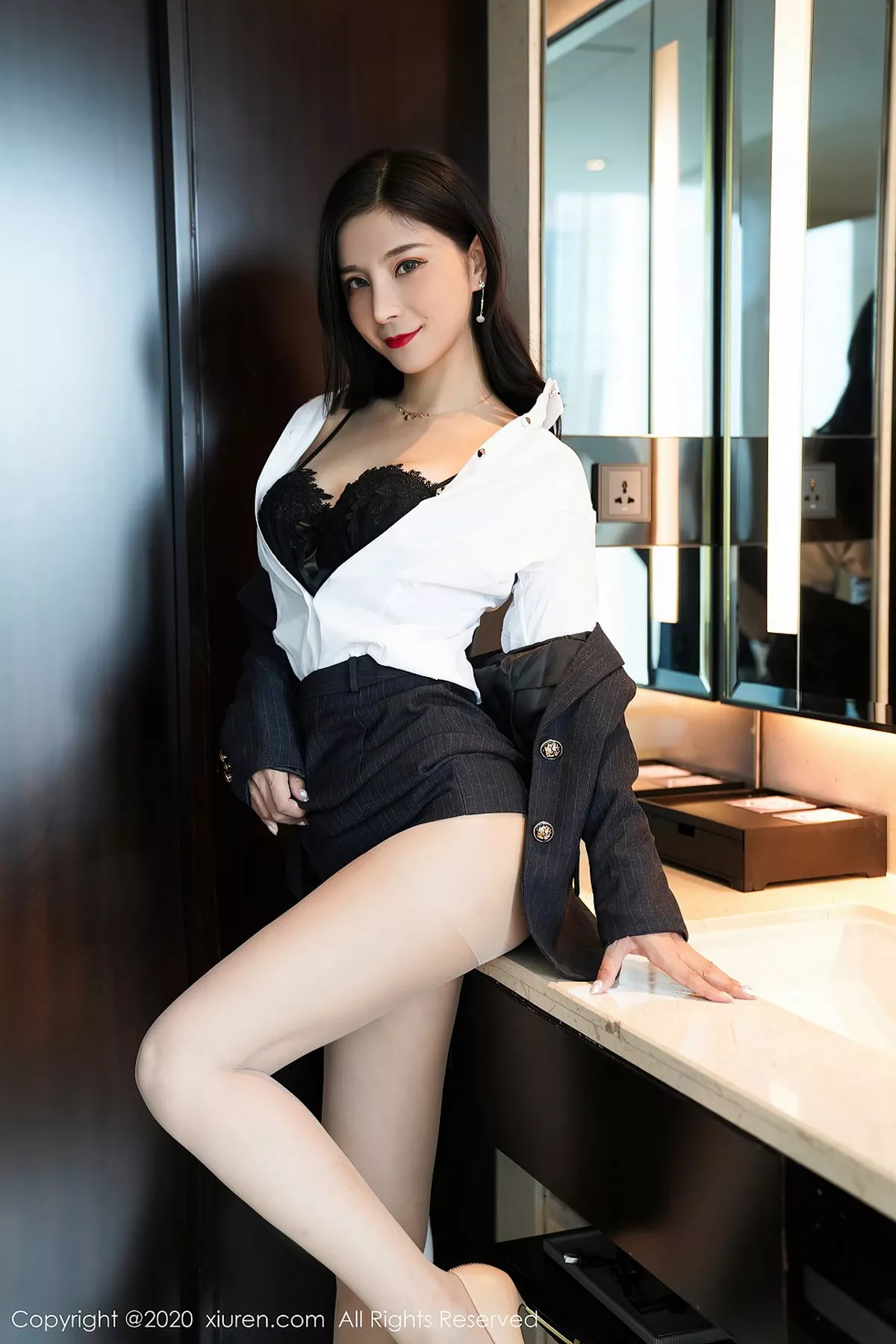 [XiuRen秀人网]第2564期小蛮妖写真 photo 1-6