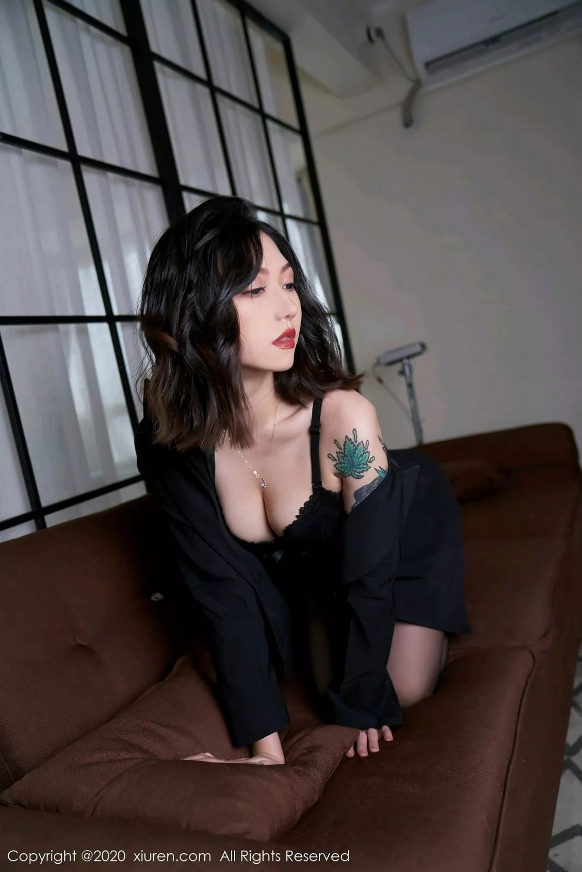 [XiuRen秀人网]第2711期舌尖上的菊花写真 photo 2-17