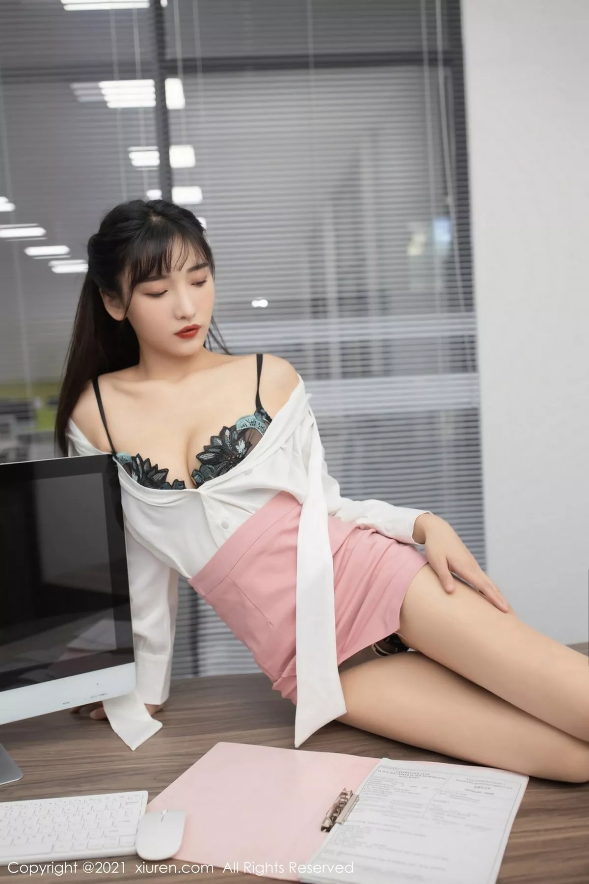 [XiuRen秀人网]第3030期陆萱萱写真 photo 1-12