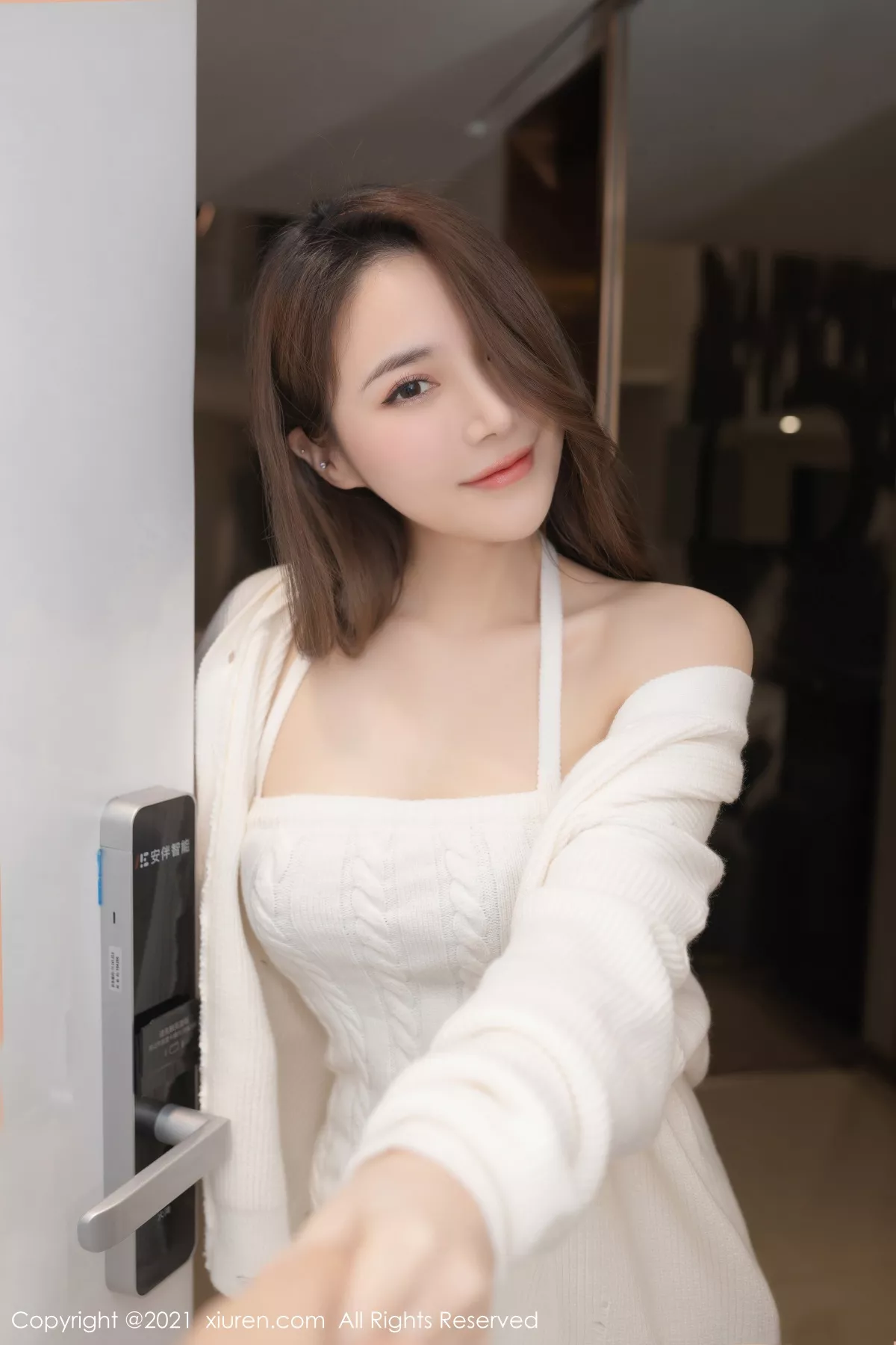 [XiuRen秀人网]第3171期鱼子酱写真 photo 1-6