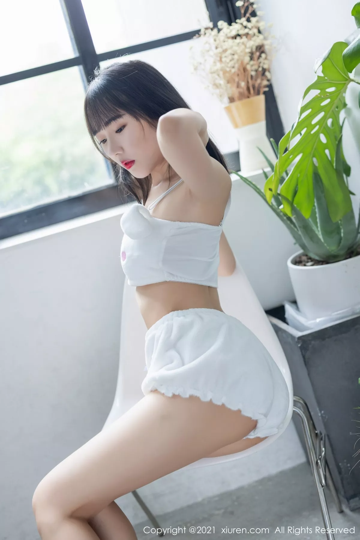 [XiuRen秀人网]第3457期唐心写真 photo 1-3