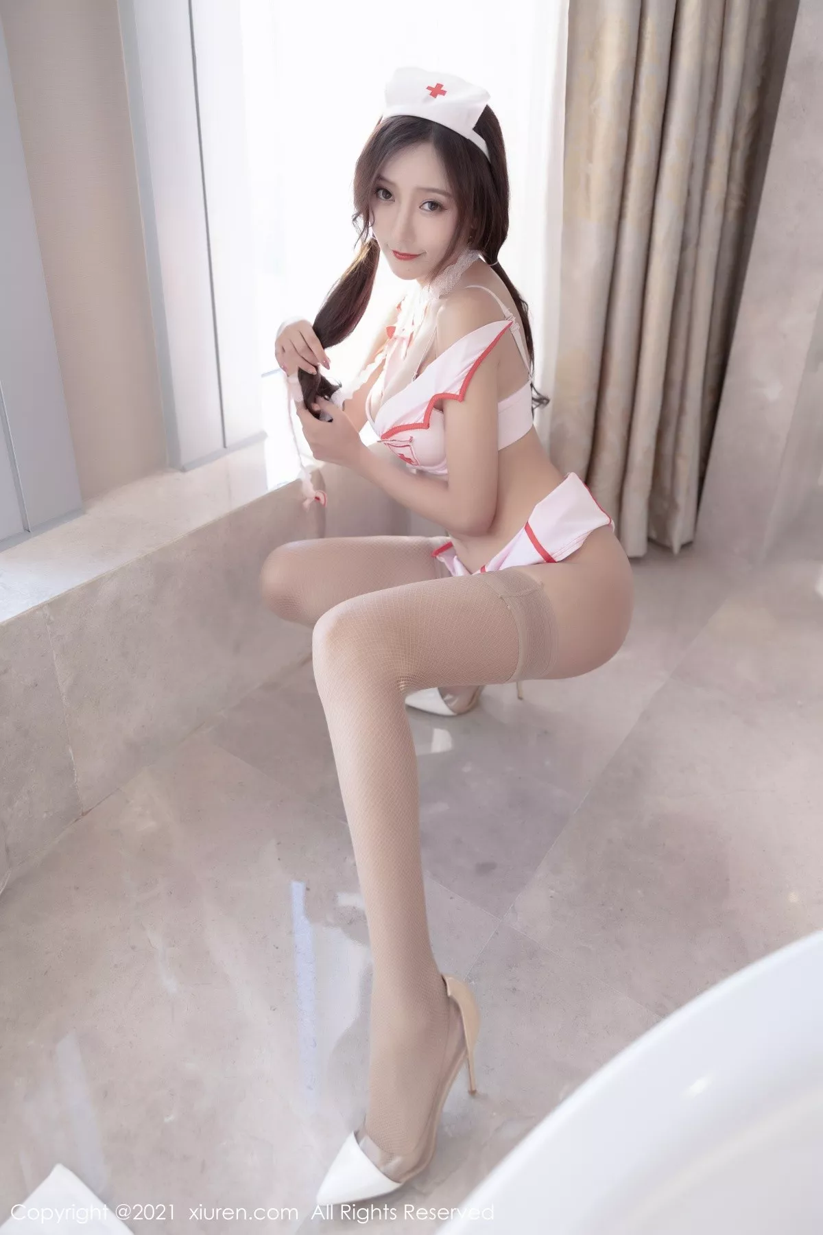 [XiuRen秀人网]第3883期王馨瑶写真 photo 1-17