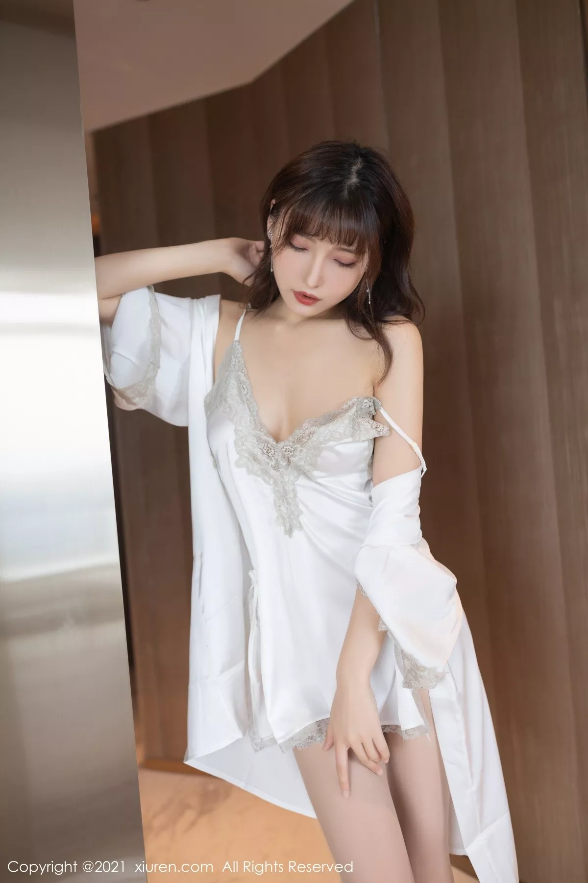 [XiuRen秀人网]第3861期陆萱萱写真 photo 1-5