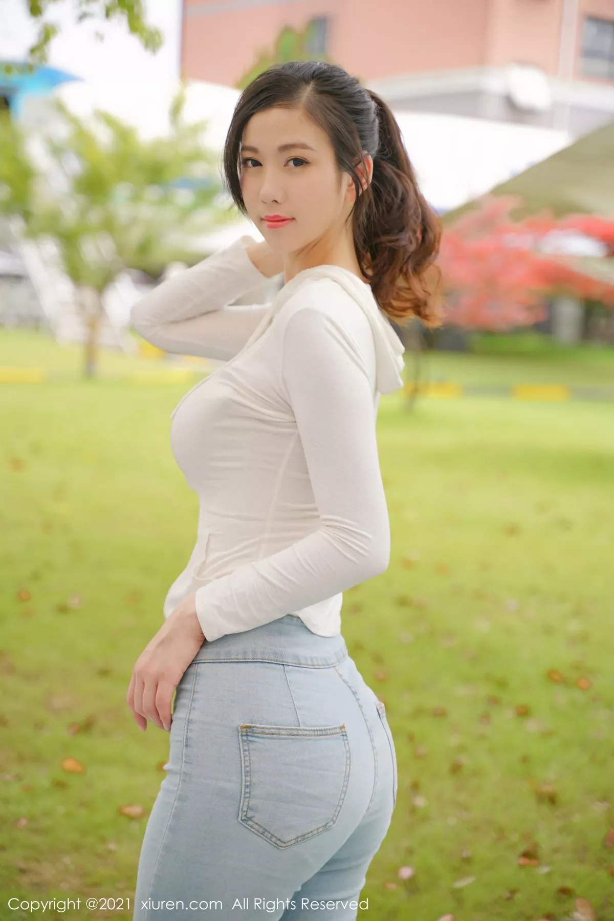 [XiuRen秀人网]第3989期李雅柔写真 photo 1-4