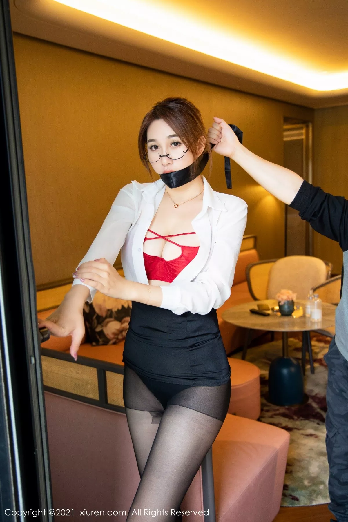 [XiuRen秀人网]第4093期宥利写真 photo 3-5