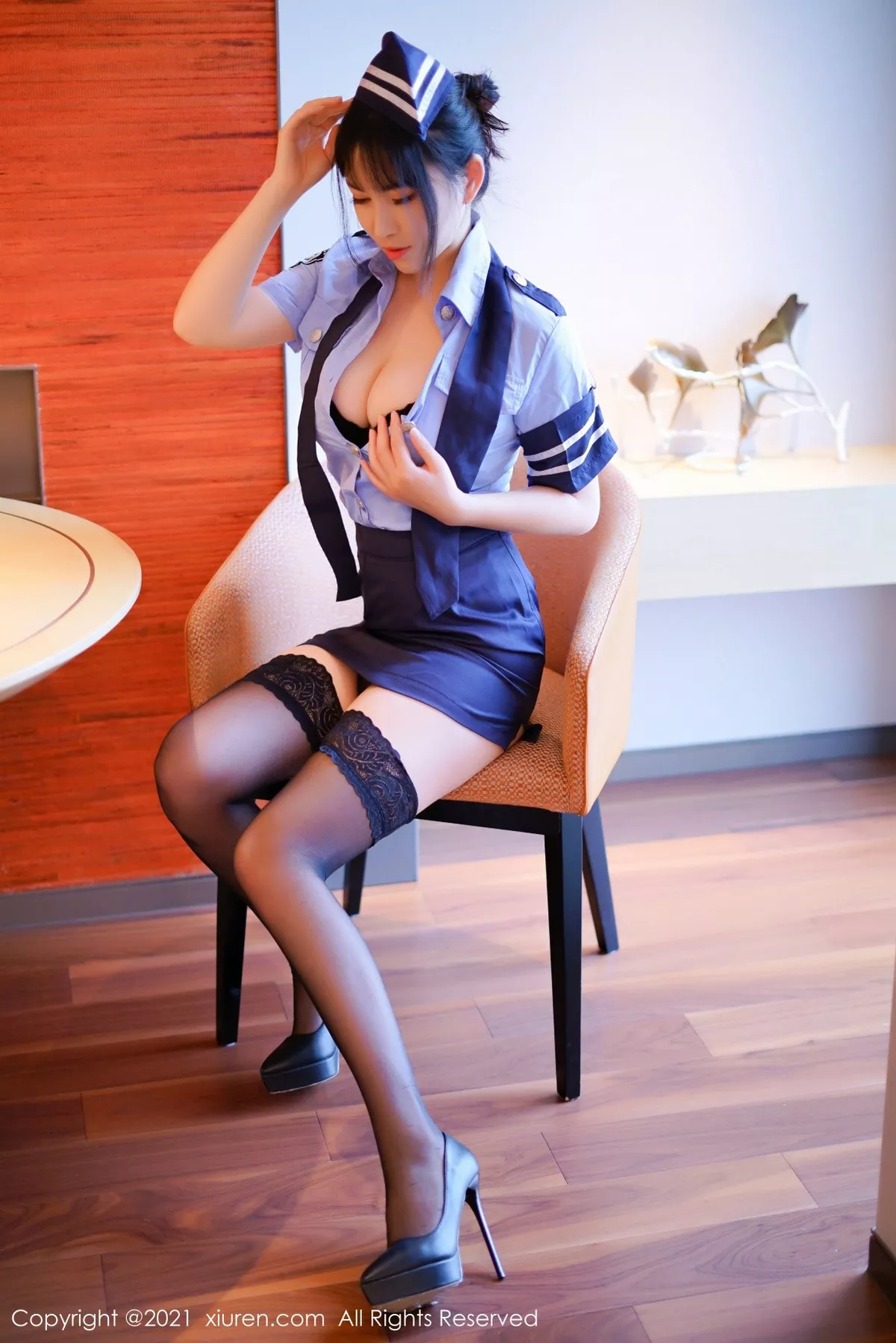 [XiuRen秀人网]第4233期赵惟依写真 photo 1-15