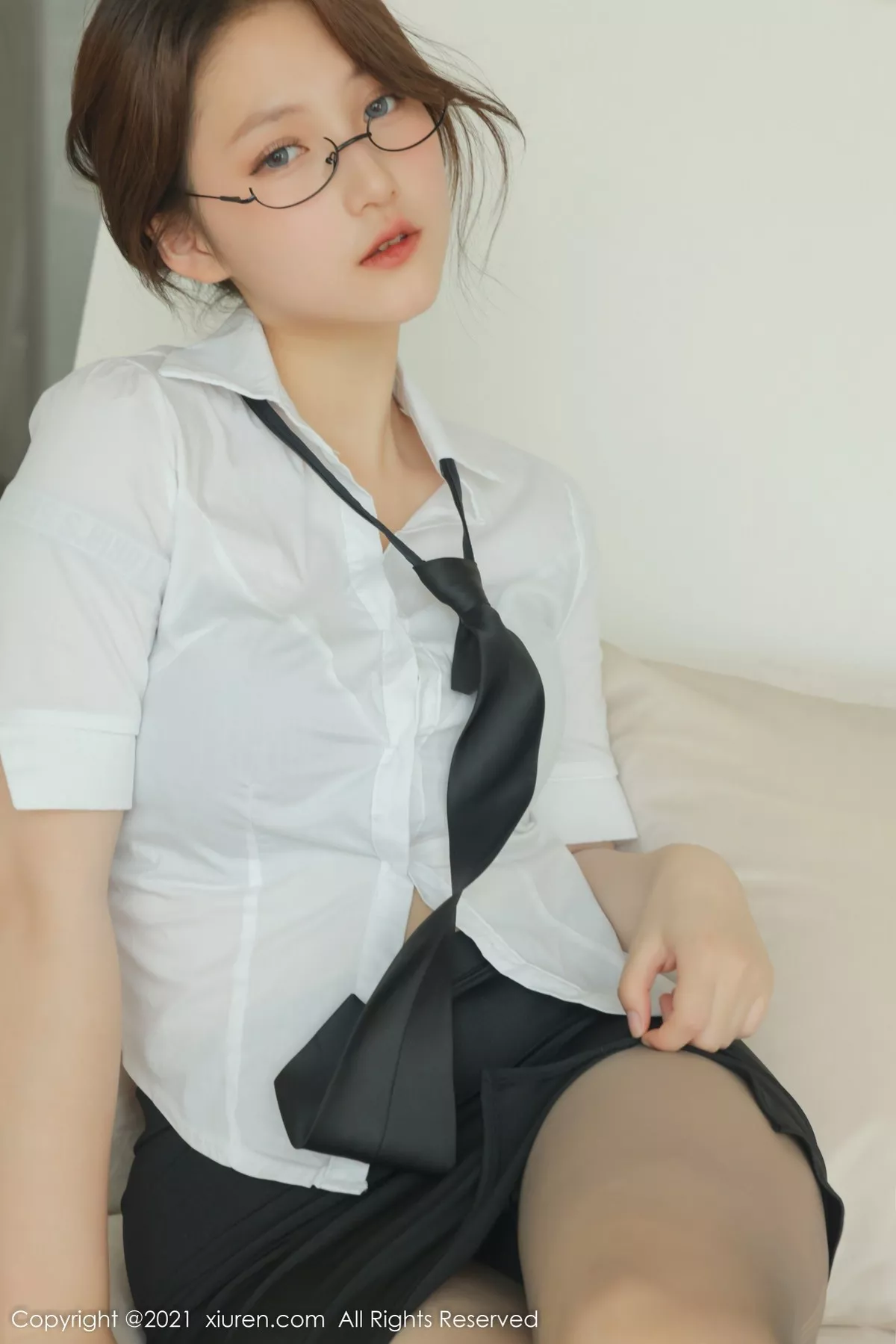 [XiuRen秀人网]第4311期兔妹妹写真 photo 1-16