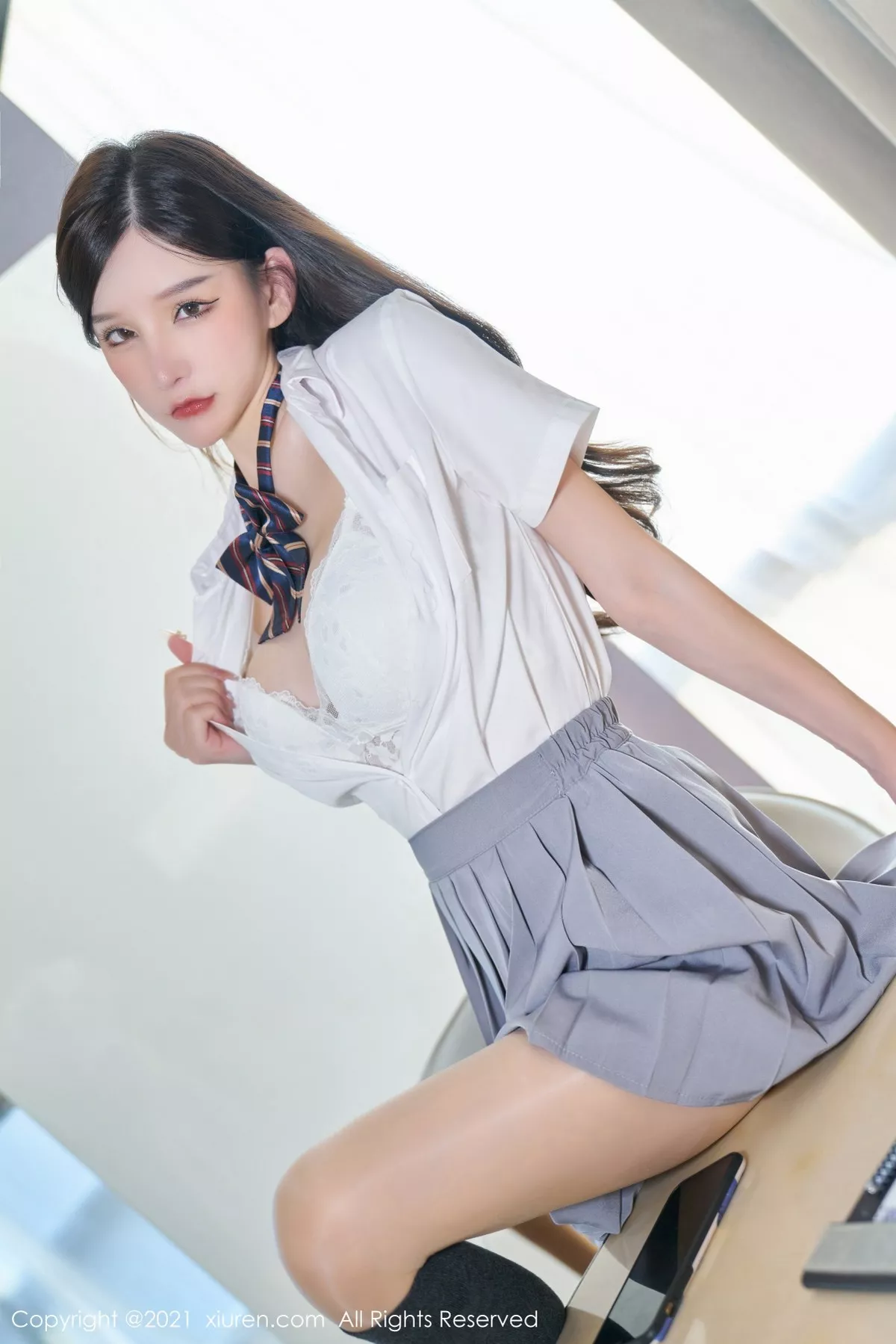 [XiuRen秀人网]第4258期周于希写真 photo 1-1