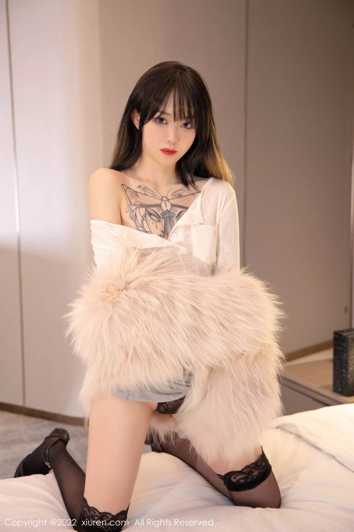 [XiuRen秀人网]第4441期奶瓶写真 photo 1-5