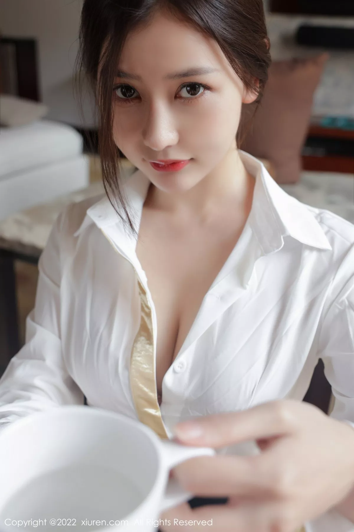 [XiuRen秀人网]第4472期尹甜甜写真 photo 1-7