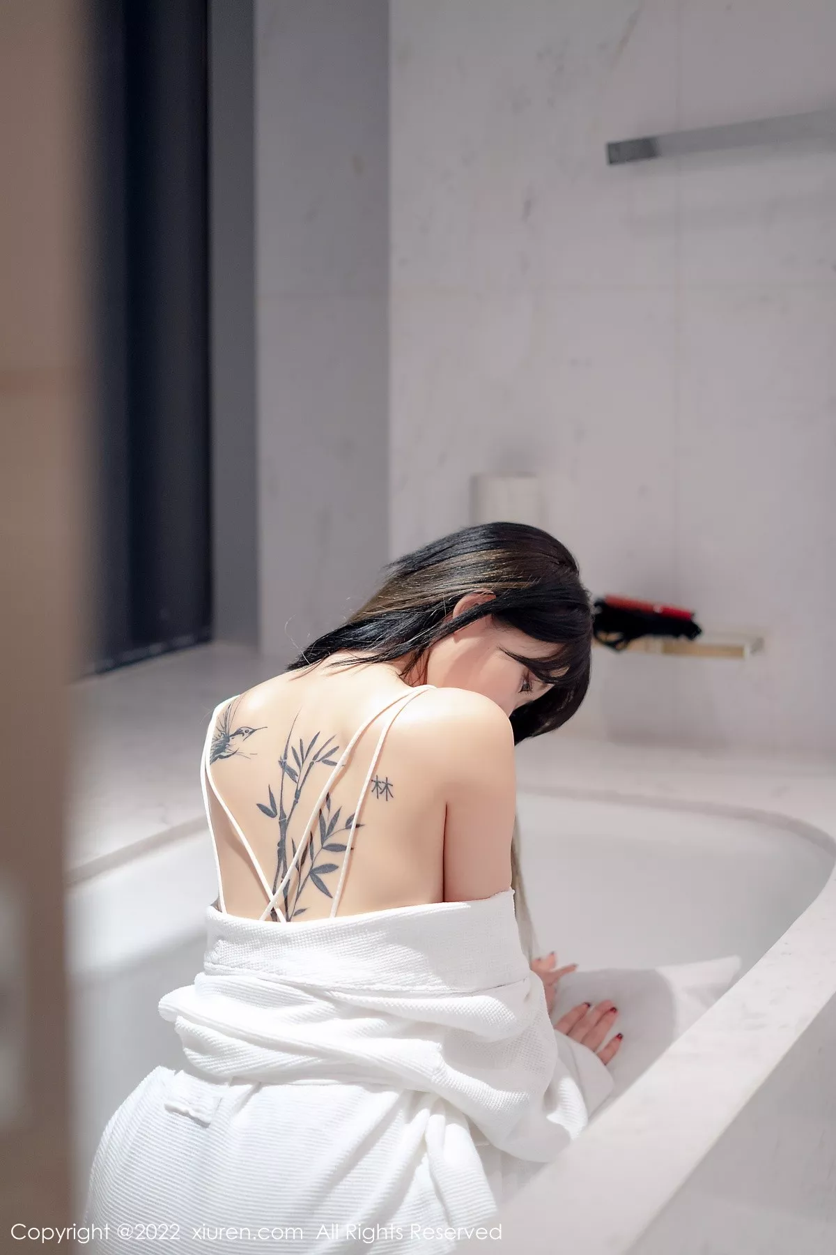 [XiuRen秀人网]第4611期奶瓶写真 photo 1-5