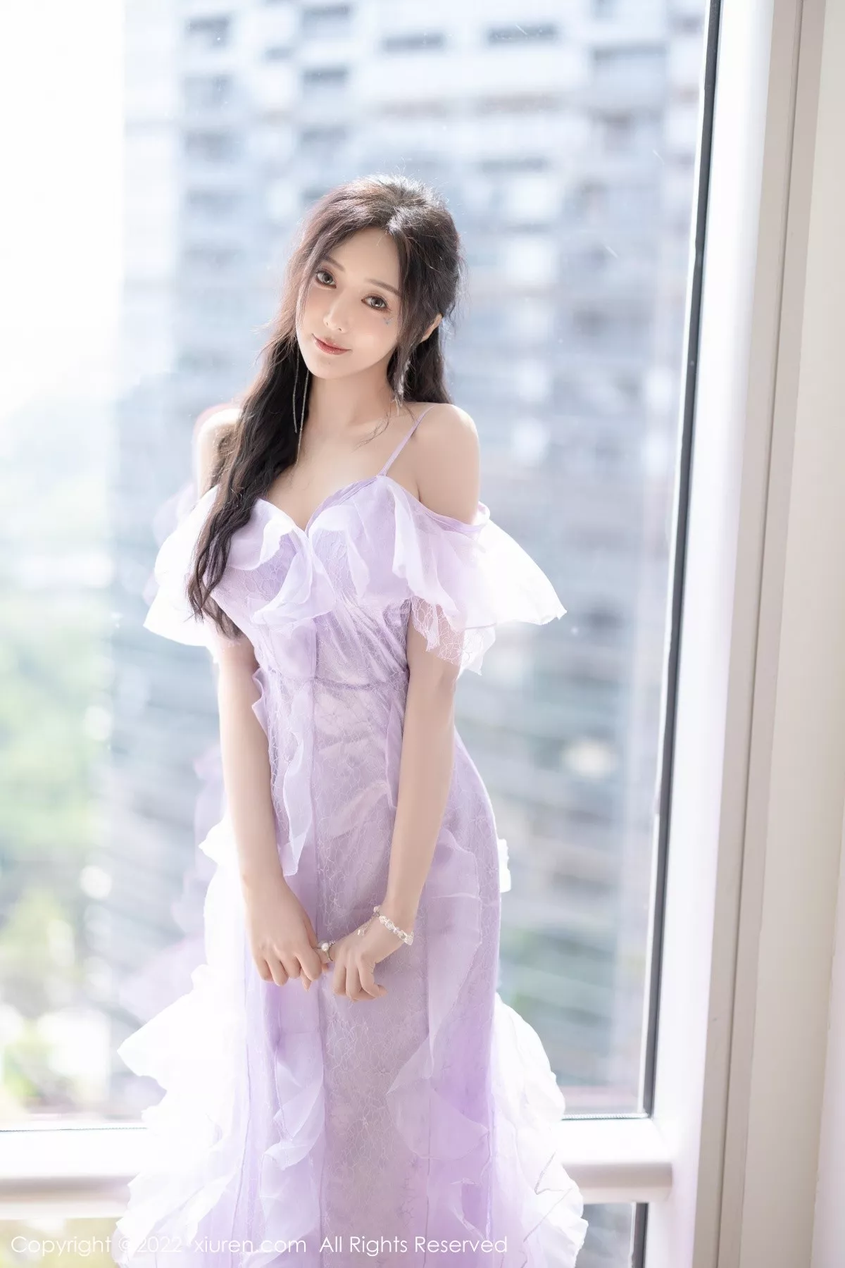 [XiuRen秀人网]第4949期王馨瑶写真 photo 1-4