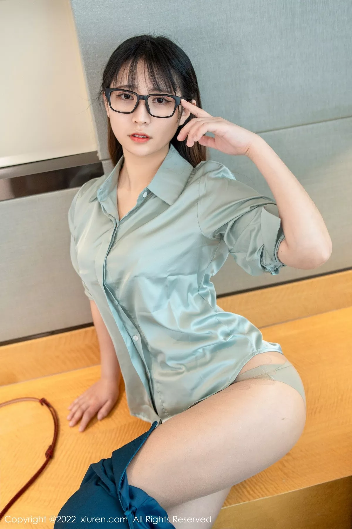 [XiuRen秀人网]第4996期久久写真 photo 1-13