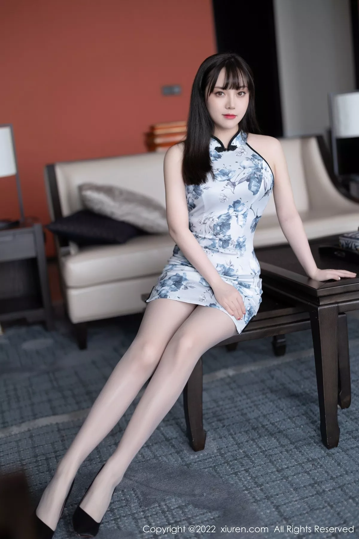 [XiuRen秀人网]第5025期豆瓣酱写真 photo 1-5