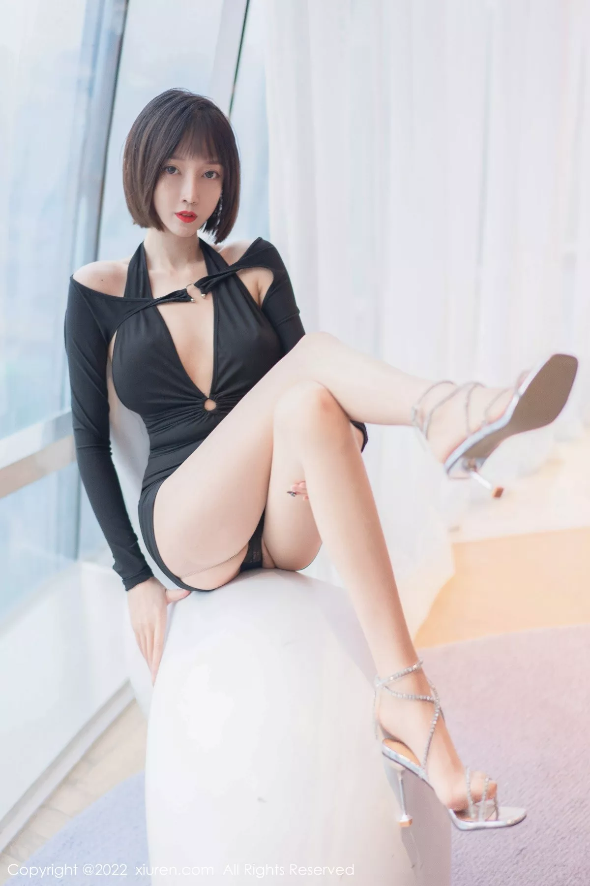 [XiuRen秀人网]第5046期玥儿玥写真 photo 1-15