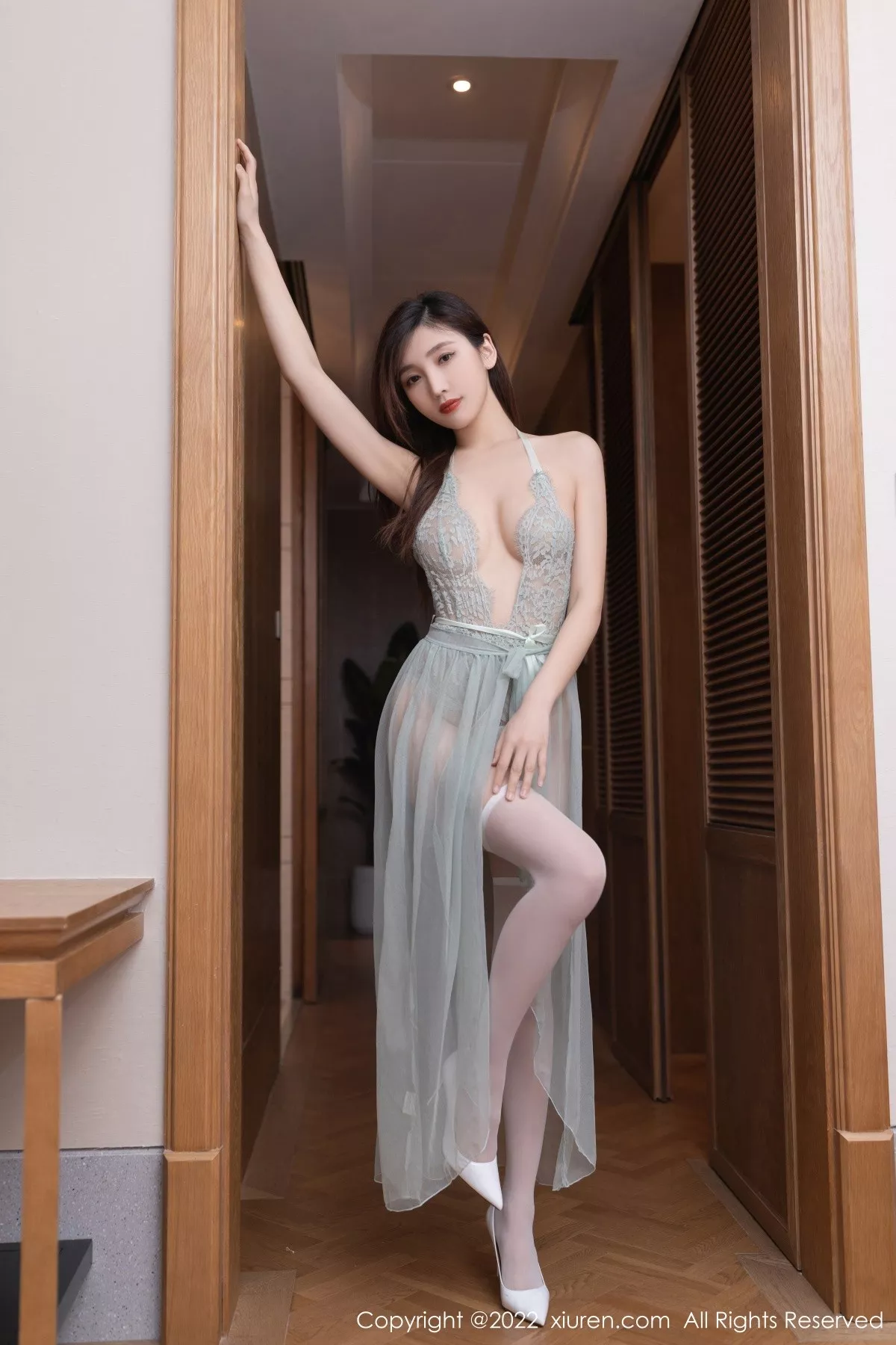 [XiuRen秀人网]第5213期陆萱萱写真 photo 1-9