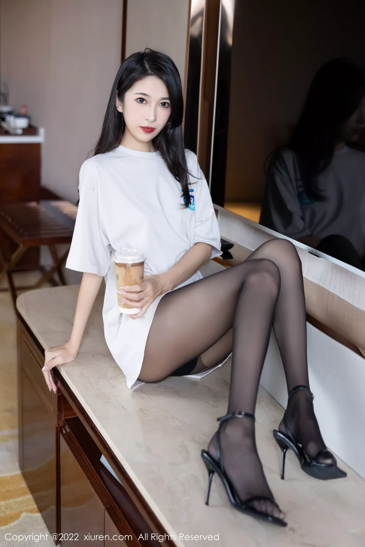 [XiuRen秀人网]第5507期林乐一写真 photo 1-3