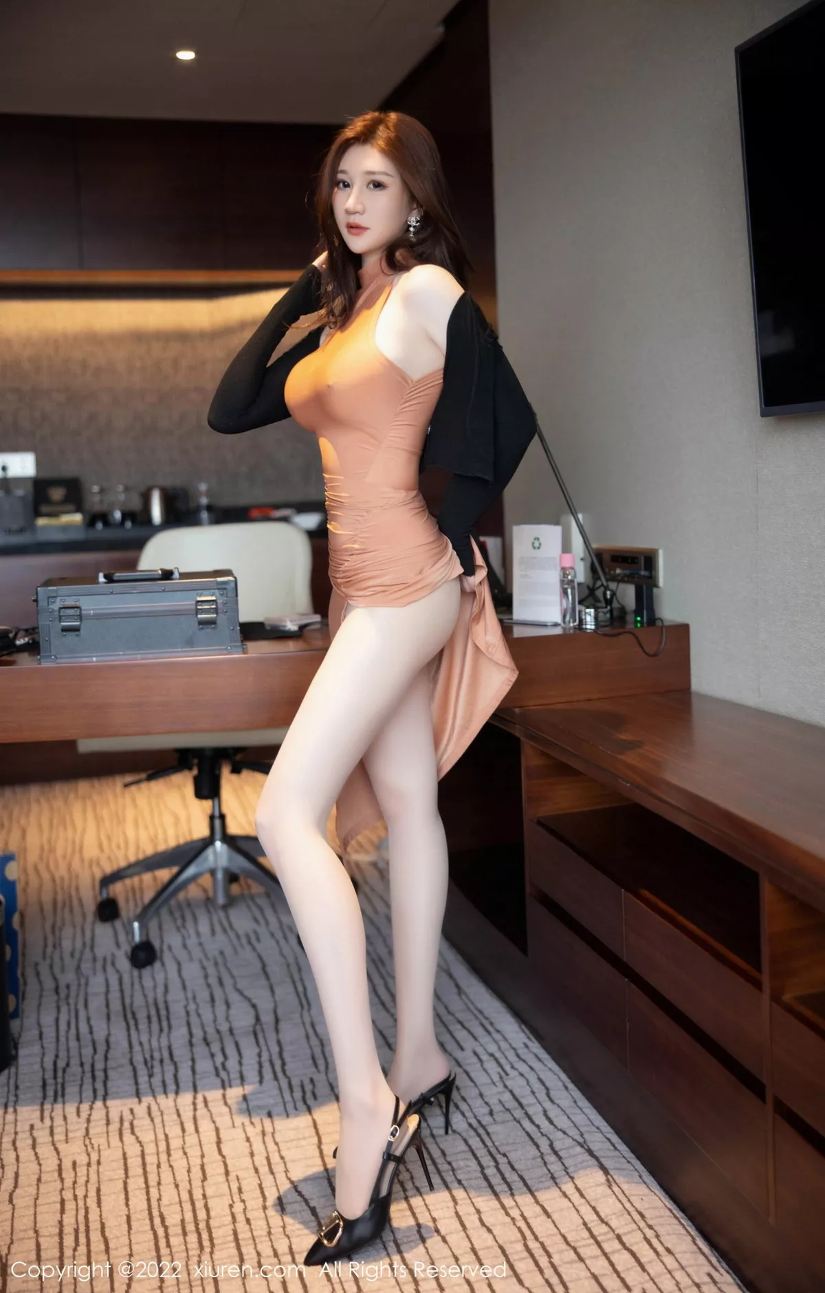 [XiuRen秀人网]第5669期顾乔楠写真 photo 2-4