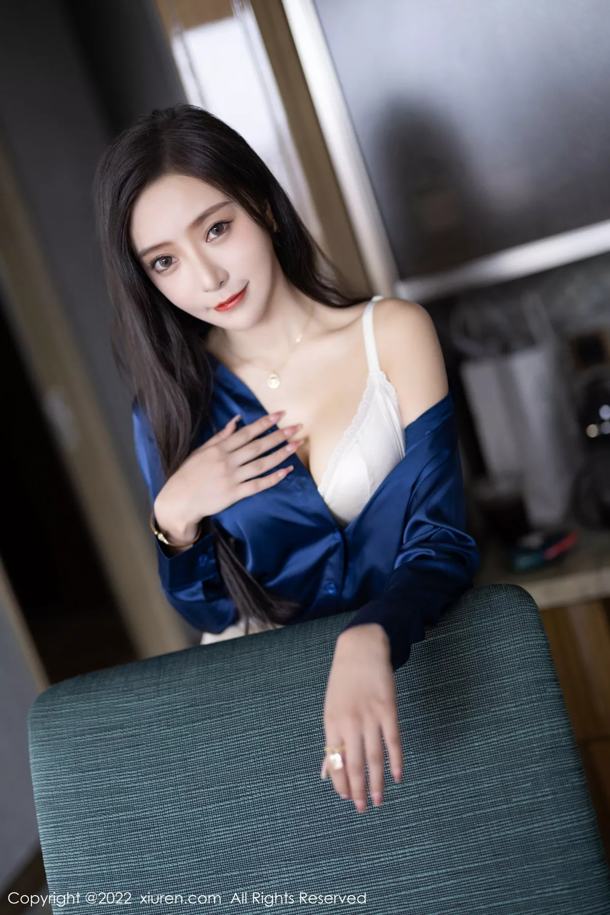 [XiuRen秀人网]第5790期王馨瑶写真 photo 1-17