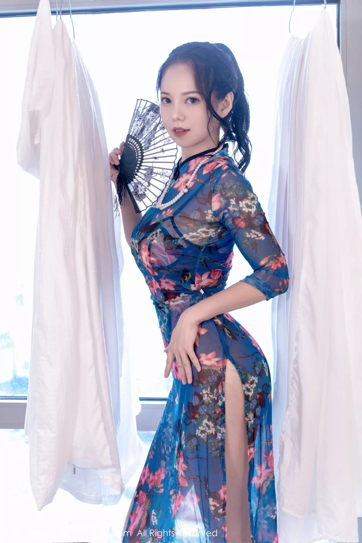 [XiuRen秀人网]第5819期大美妞儿写真 photo 1-7