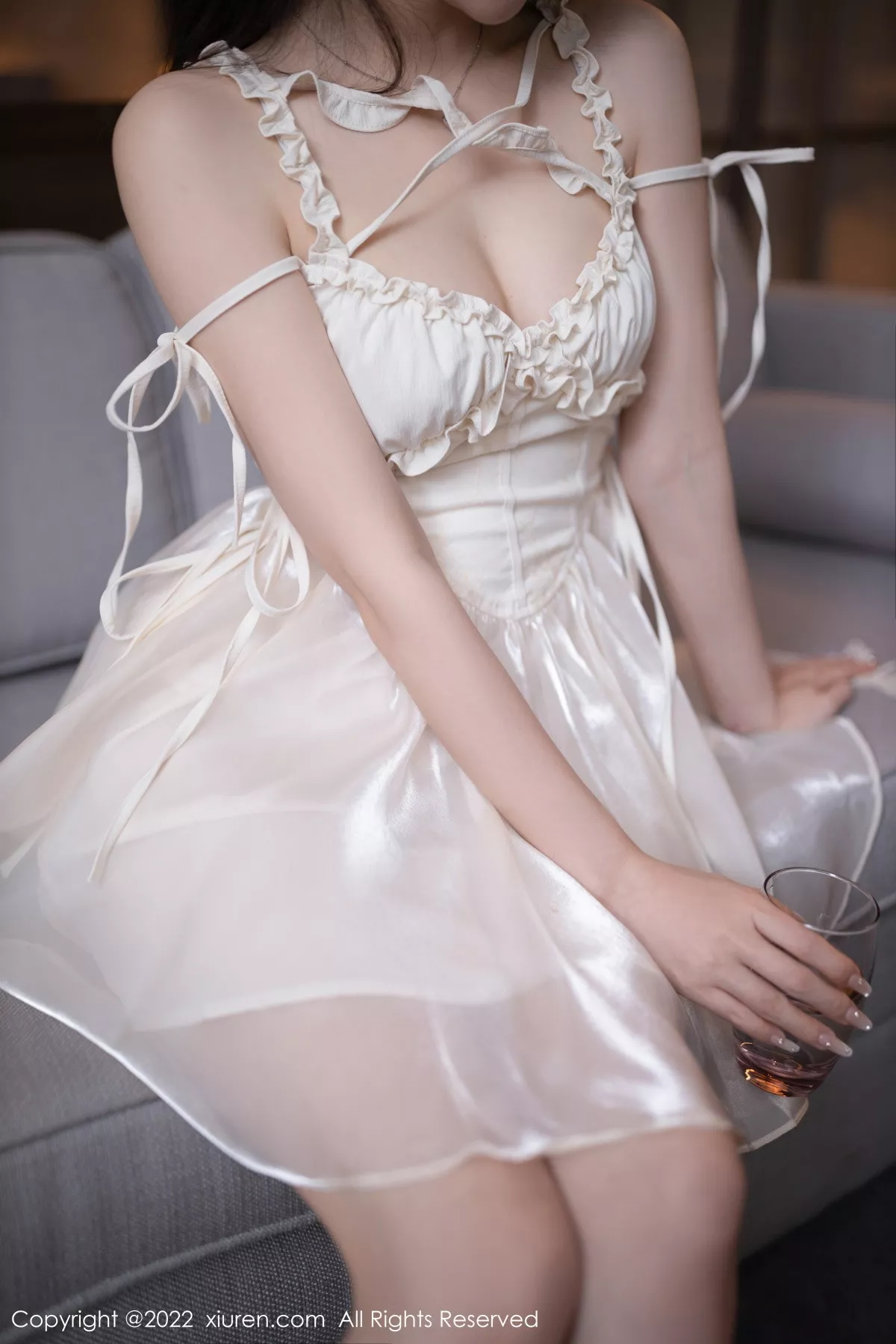 [XiuRen秀人网]第5776期鱼子酱写真 photo 1-7