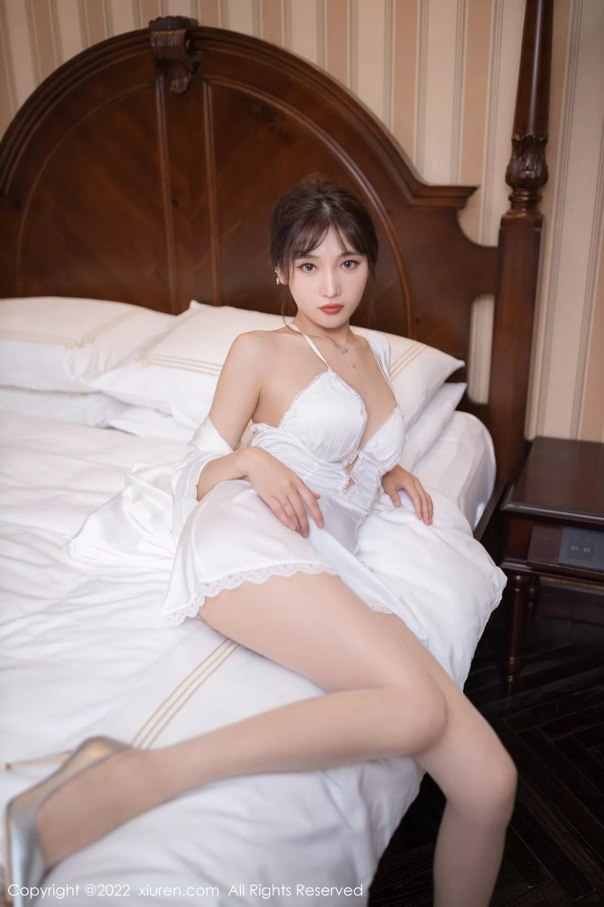 [XiuRen秀人网]第5973期陆萱萱写真 photo 1-17