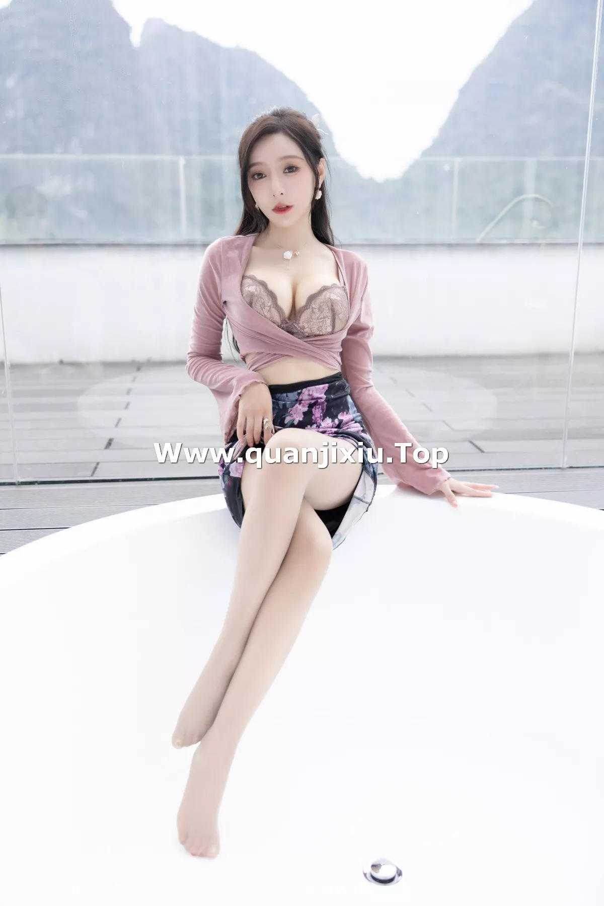 [XiuRen秀人网]第5985期王馨瑶写真 photo 2-8