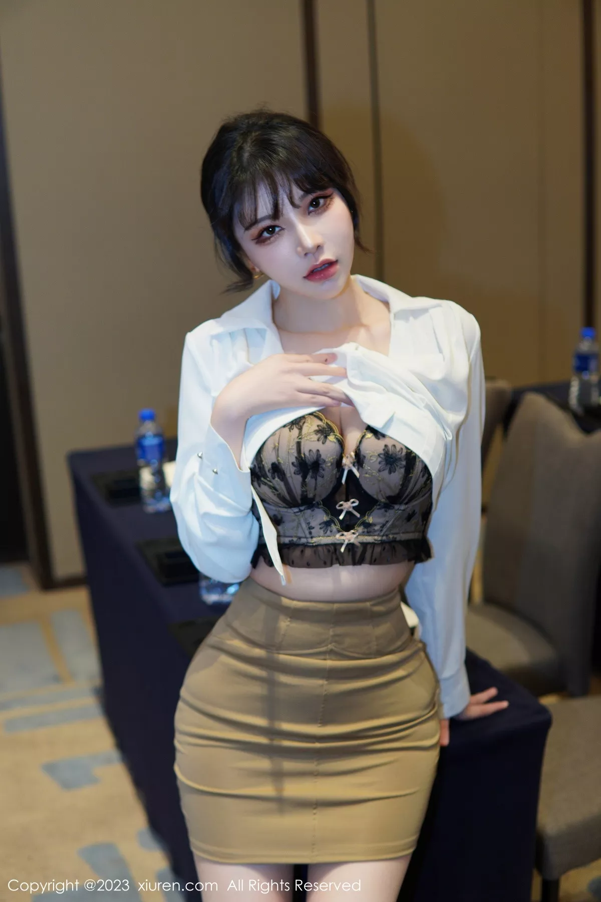 [XiuRen秀人网]第6111期桃桃子写真 photo 1-14