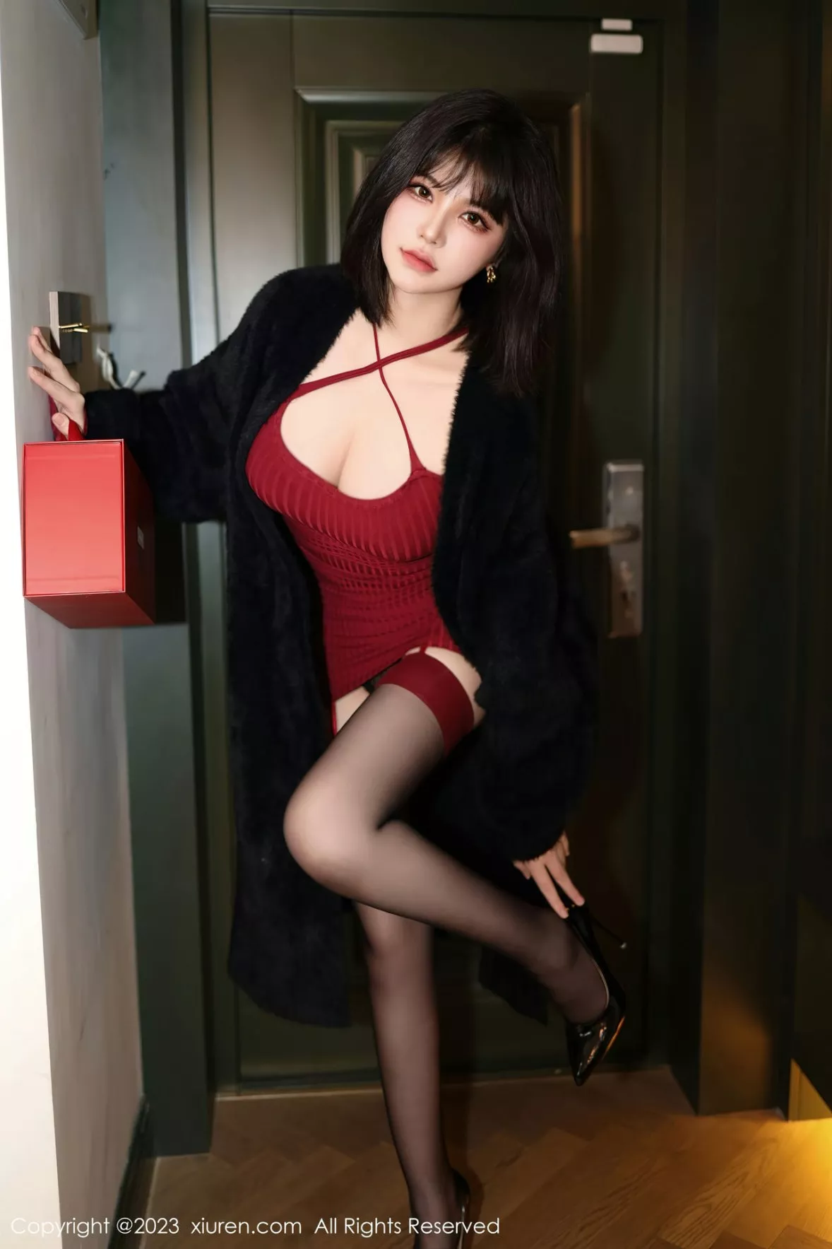 [XiuRen秀人网]第6144期桃桃子写真 photo 1-3