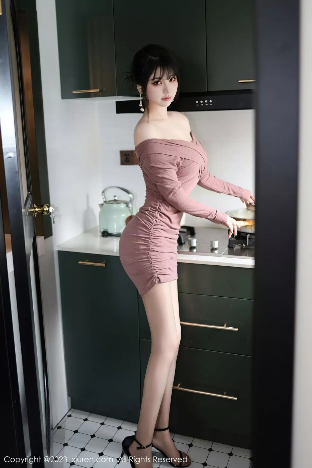 [XiuRen秀人网]第6178期桃桃子写真 photo 1-2