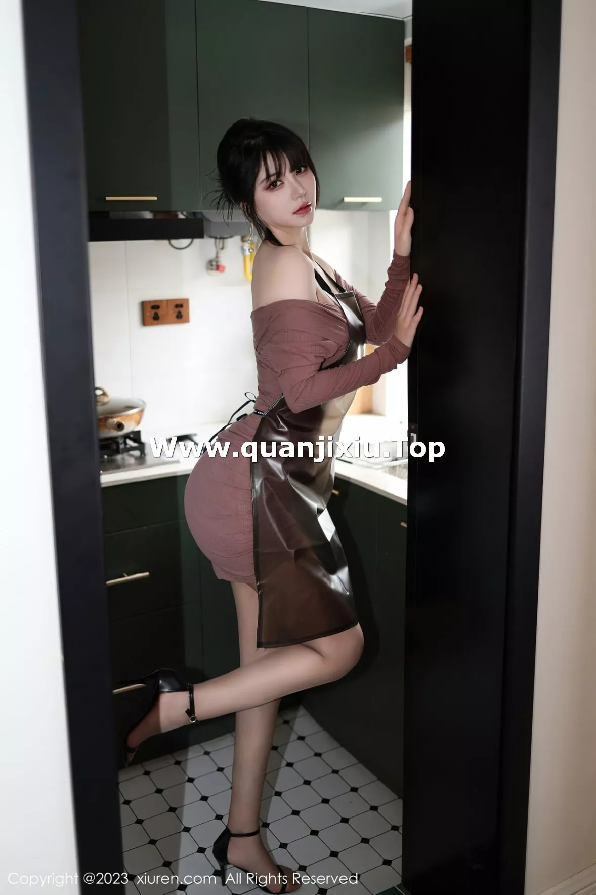 [XiuRen秀人网]第6178期桃桃子写真 photo 1-15