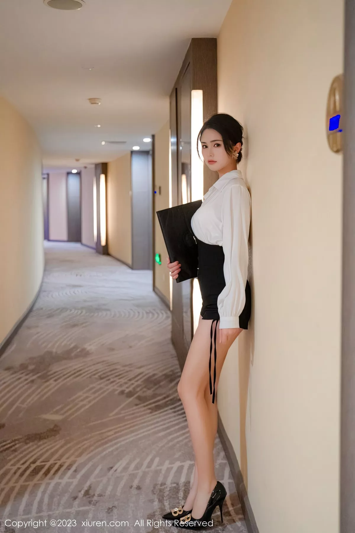 [XiuRen秀人网]第6520期艾希儿写真 photo 1-5