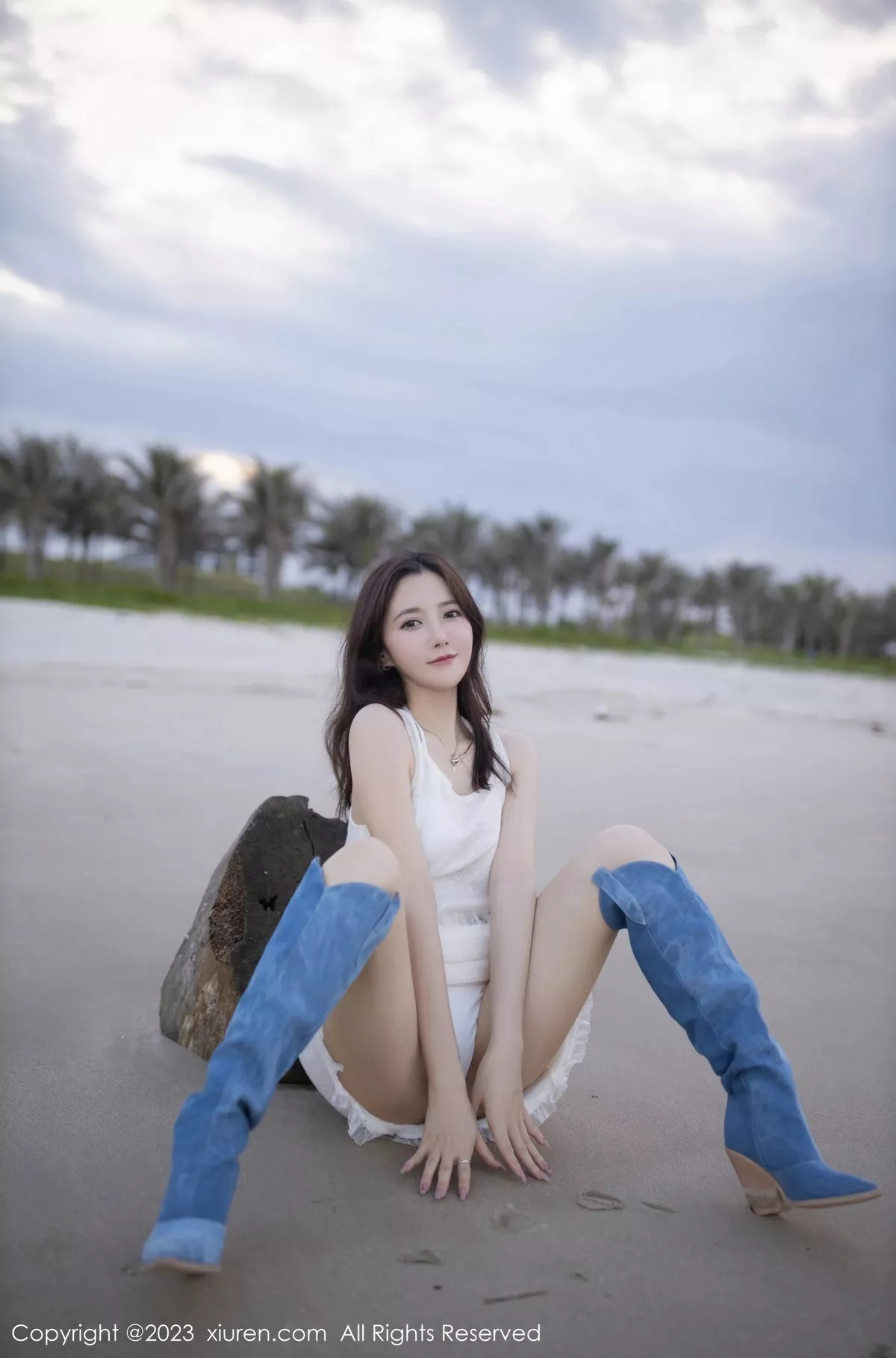 [XiuRen秀人网]第6852期鱼子酱写真 photo 1-8