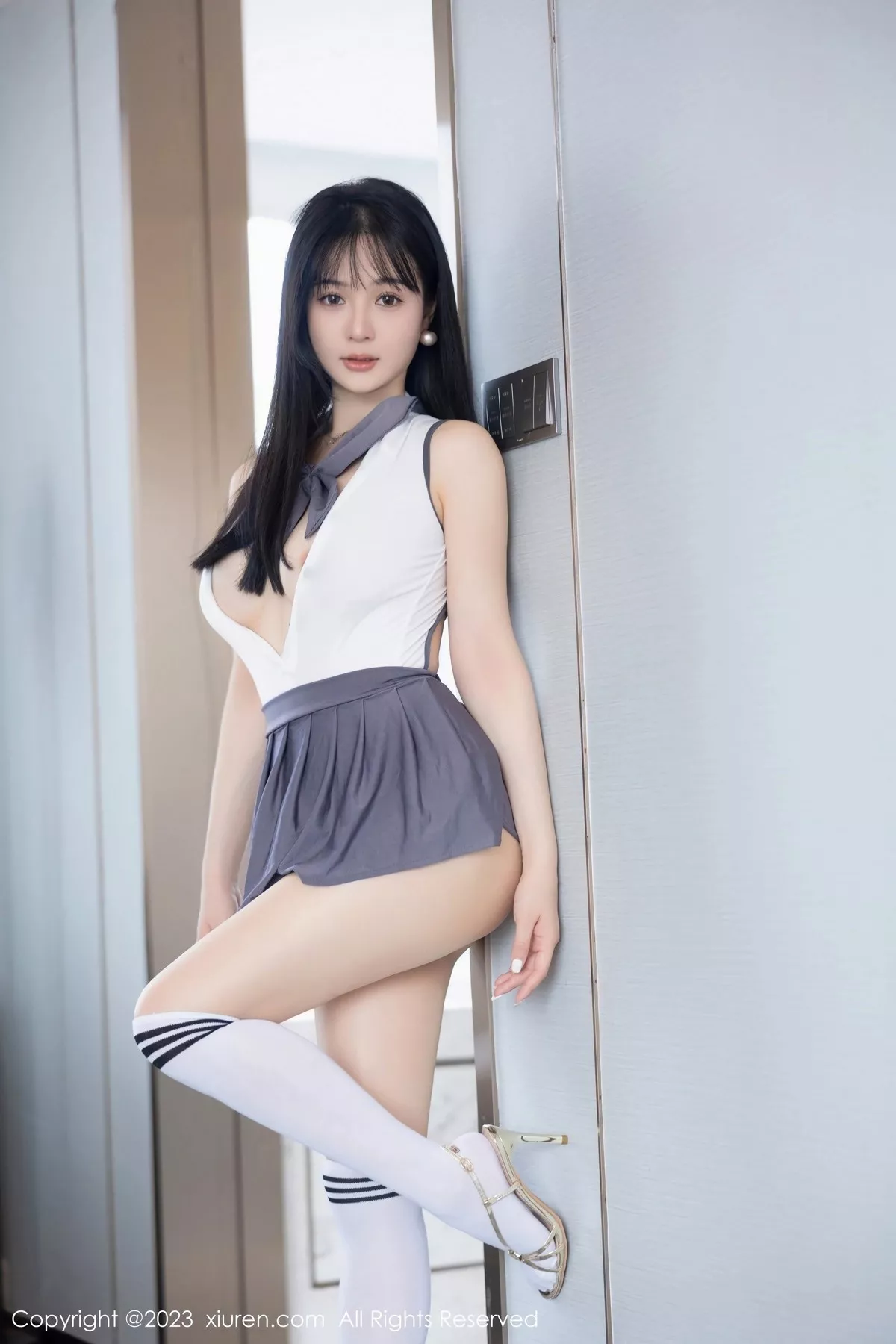 [XiuRen秀人网]第6818期柚琪写真 photo 1-8