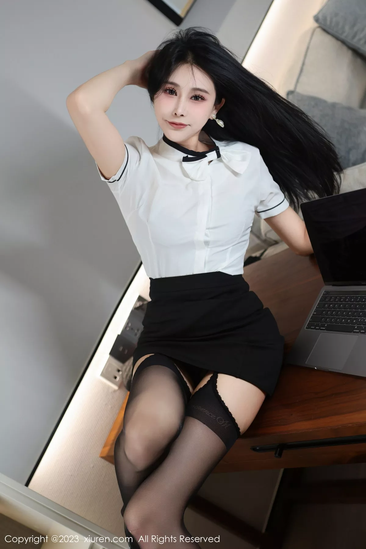 [XiuRen秀人网]第7424期草莓mm写真 photo 1-11