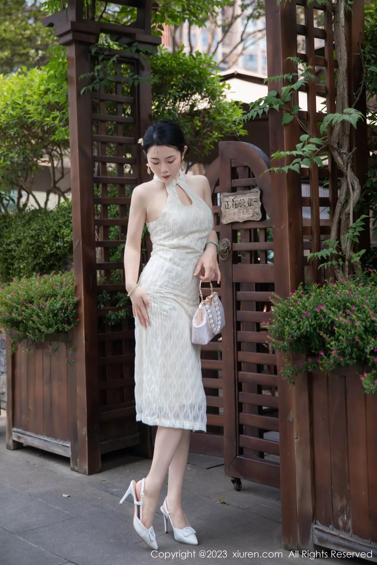 [XiuRen秀人网]第7435期严利娅写真 photo 4-10