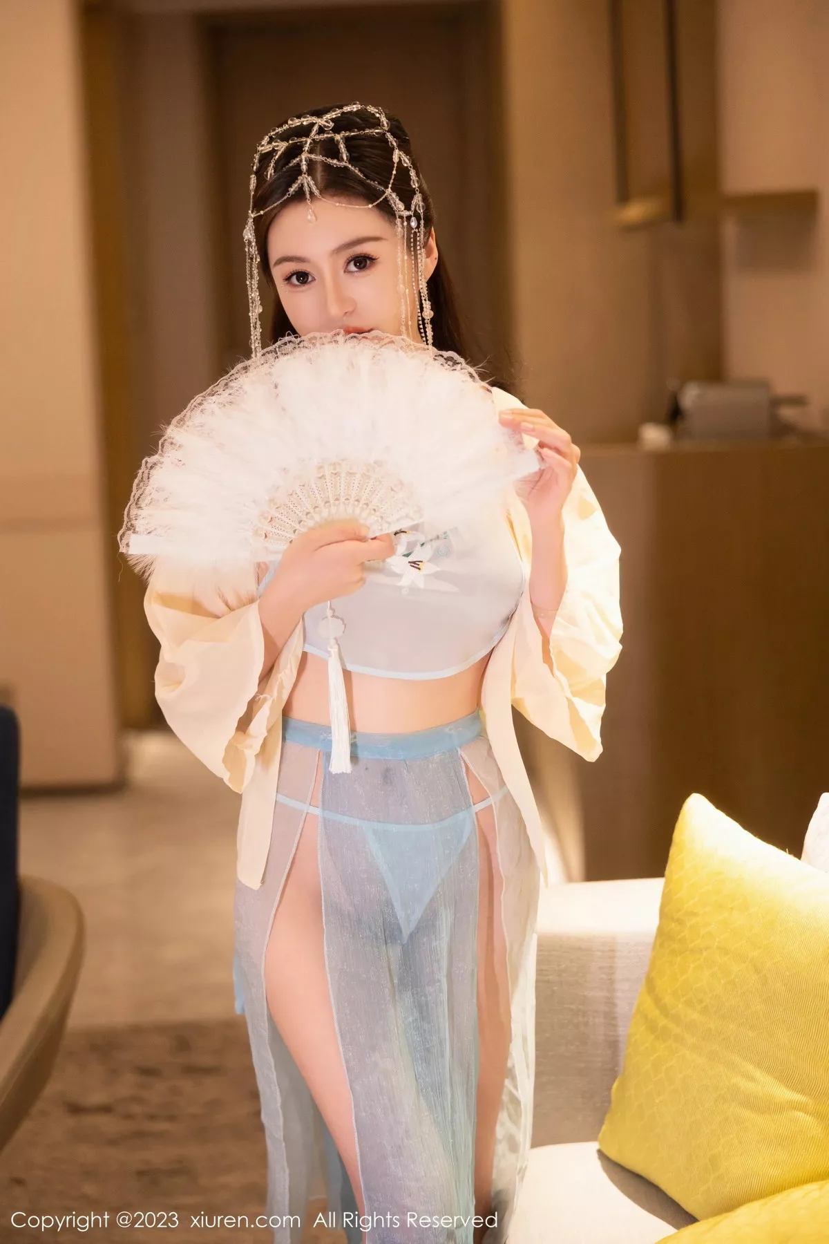 [XiuRen秀人网]第7514期唐宁宁写真 photo 1-5