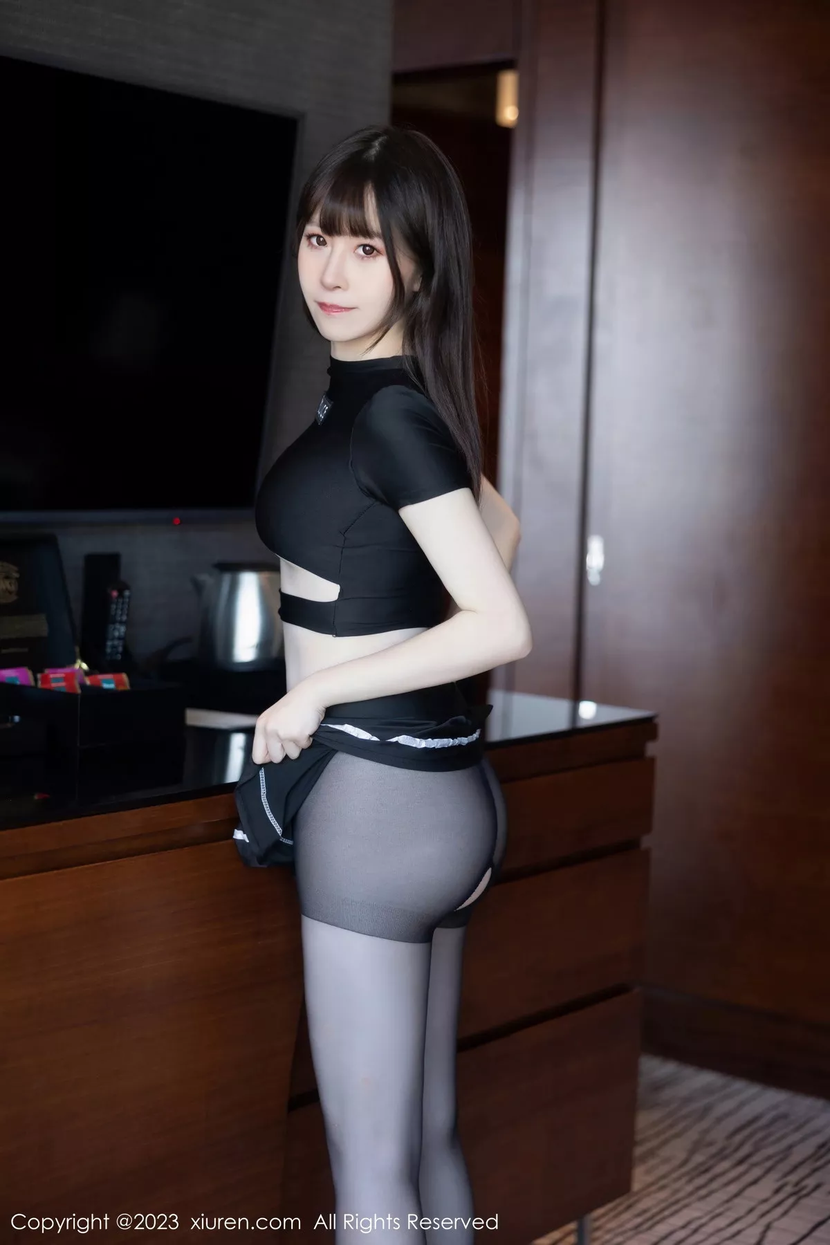 [XiuRen秀人网]第7637期林悠悠写真 photo 1-3