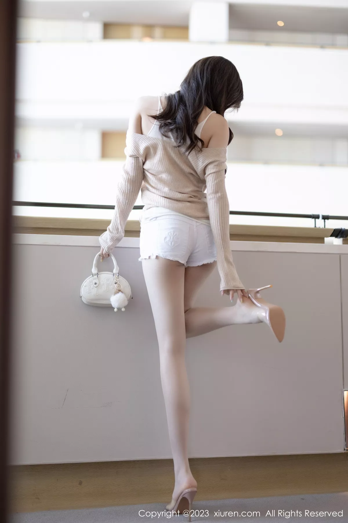 [XiuRen秀人网]第7647期徐莉芝写真 photo 1-5