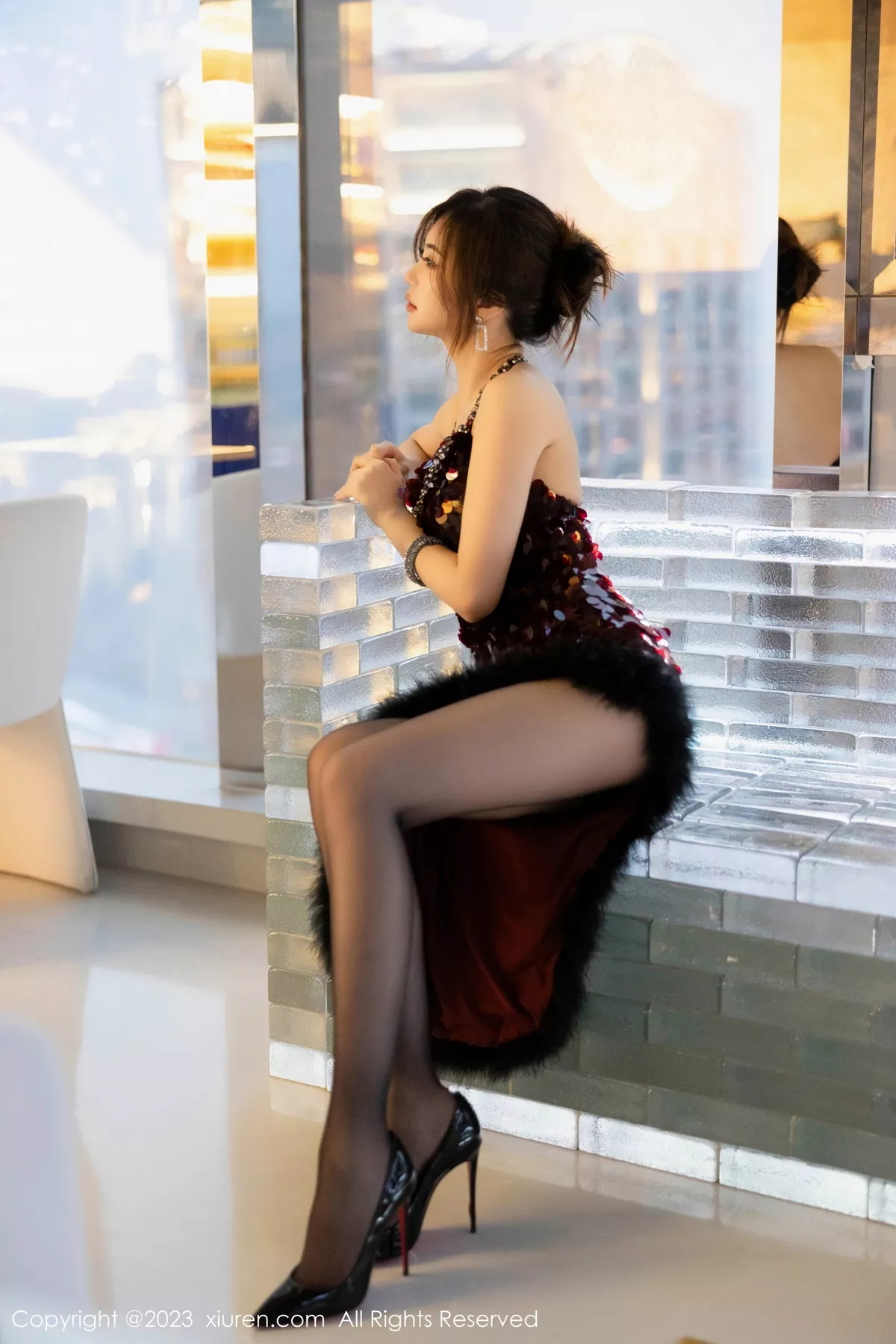 [XiuRen秀人网]第7679期绮里嘉写真 photo 1-18