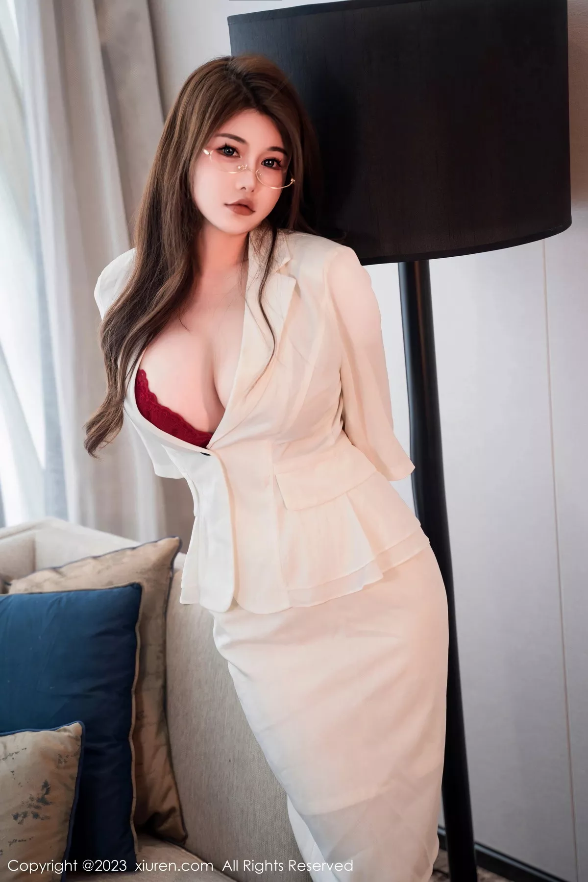 [XiuRen秀人网]第7706期甜妮写真 photo 1-8