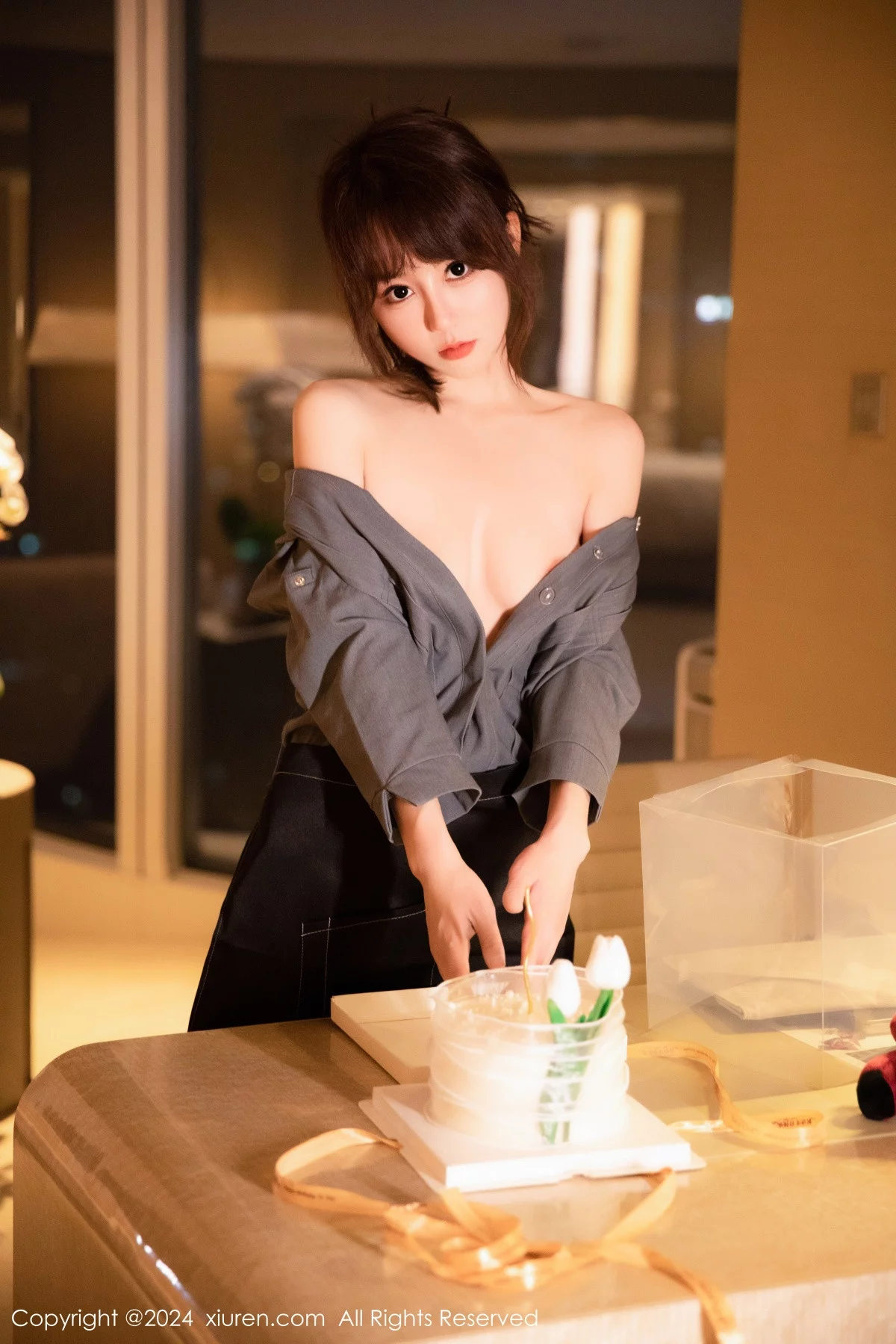 [XiuRen秀人网]第7953期金tiao写真 photo 1-18